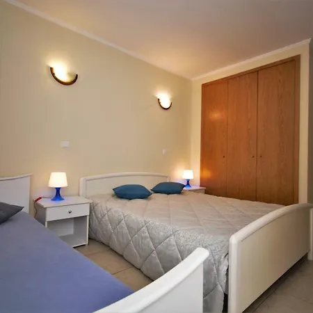 Old Town Apartment *